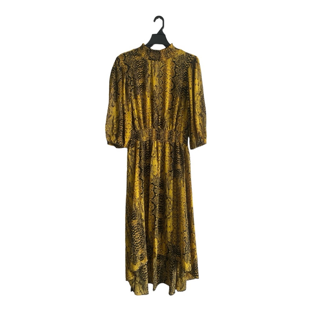 Nanette Lepore Droptail Reptile Black/Yellowgold Dress
Size 10
100% Polyester
